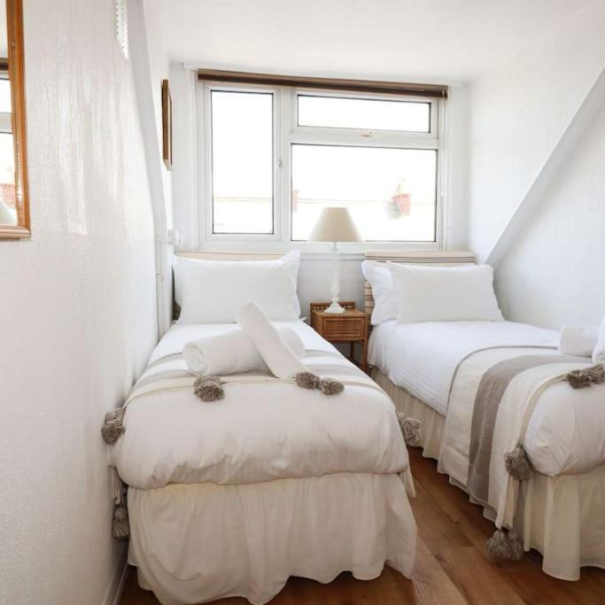 Gorgeous House In Newquay Walking Distance From Fistral Beach Exterior photo