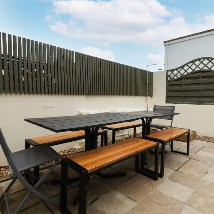 Gorgeous House In Newquay Walking Distance From Fistral Beach Exterior photo