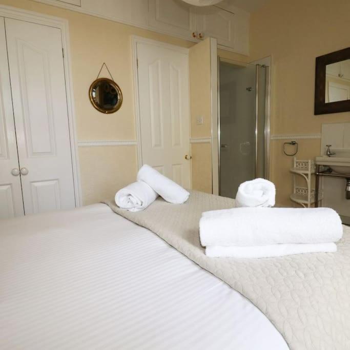 Gorgeous House In Newquay Walking Distance From Fistral Beach Exterior photo